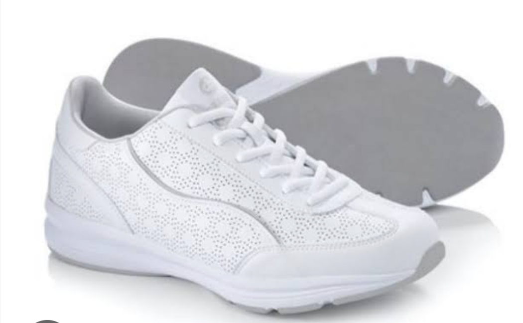 Cosmic Ladies Bowls Shoe